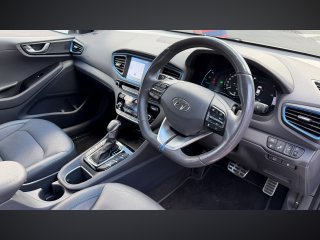 /photos/9752/29b97e9c-4984-4075-b3f5-9052a2400c4a_i320x240.jpg