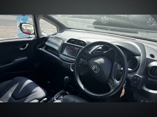 /photos/9752/4f6a1cf5-c9be-1453-cba0-76a7d6484d33_i320x240.jpg
