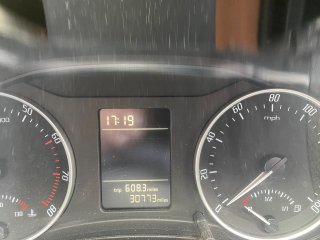 /photos/9752/4f779d69-54b2-920c-daff-0038f9cf3196_i320x240.jpg