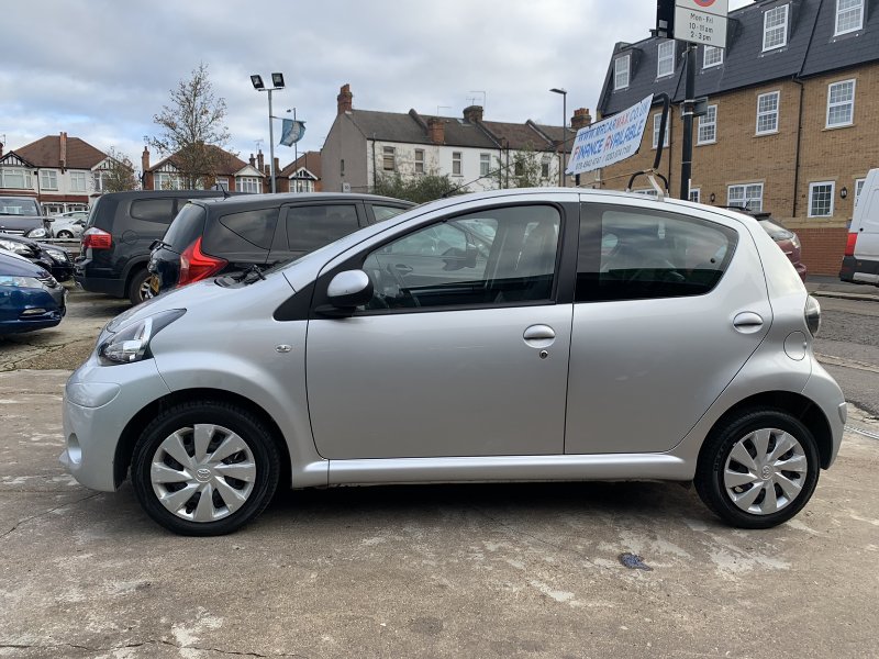 Used 2013 Toyota Aygo 1.0 VVTi Ice 5dr for sale in Harrow