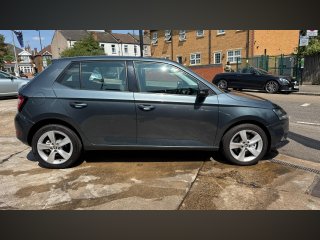 /photos/9752/9a6a0046-449b-5503-5507-85f810bde42f_i320x240.jpg