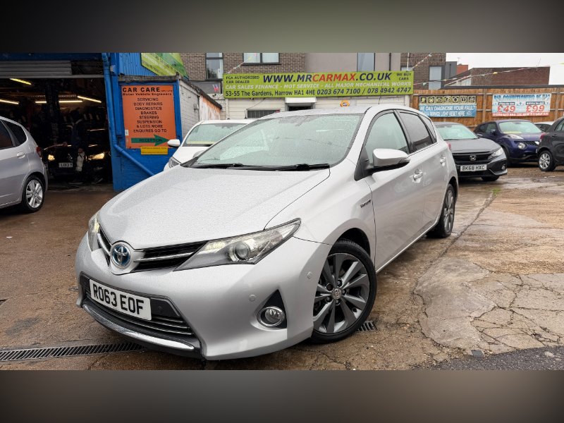 2013 Toyota Auris