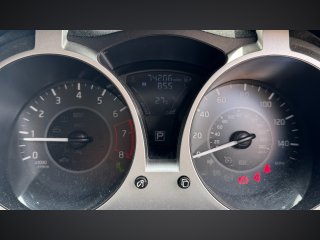 /photos/9752/e0896628-e6cb-43bf-c3bf-eae15fbab71c_i320x240.jpg