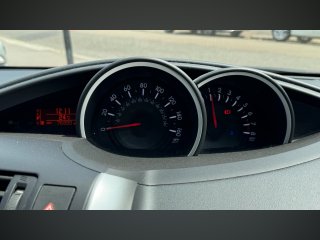 /photos/9752/e378f1f6-1996-8a73-a0ae-e8d46602bde5_i320x240.jpg