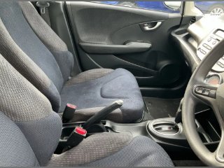 /photos/9752/e7dcdd0f-4906-4723-ae4f-31f0a8c2df76_i320x240.jpg
