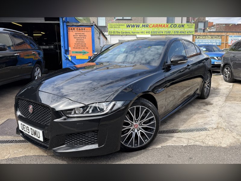 2019 Jaguar XE
